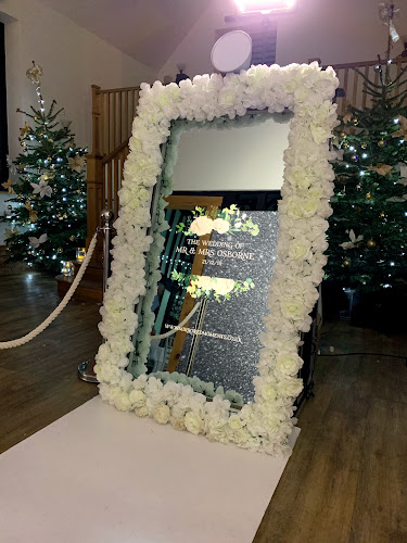 Mirrored Moments | Selfie Mirror Hire - Colchester