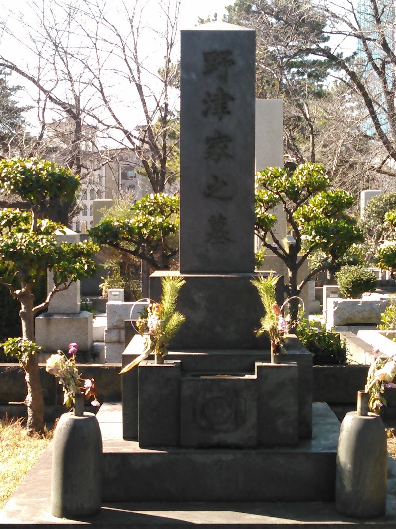 野津道貫の墓
