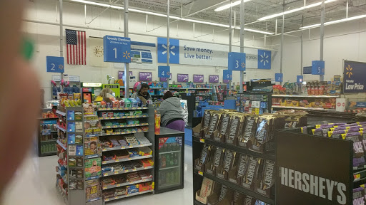 Discount Store «Walmart», reviews and photos, 199 JT Connell Hwy, Newport, RI 02840, USA