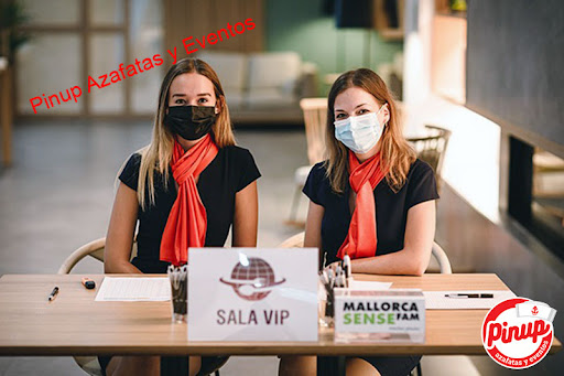 Pinup Azafatas es tu mejor agencia de azafatas en Mallorca
