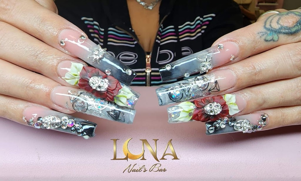 Luna nails bar 19607