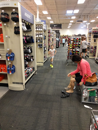 Sporting Goods Store «Academy Sports + Outdoors», reviews and photos, 5400 Brodie Ln, Sunset Valley, TX 78745, USA