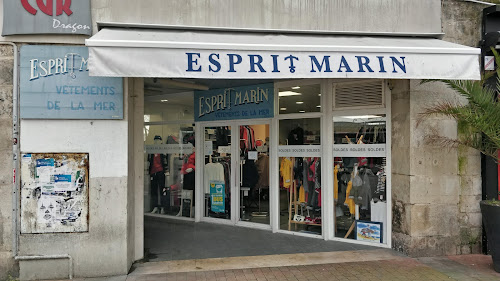 Magasin de vêtements pour femmes Esprit Marin La Rochelle