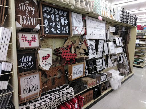 Craft Store «Hobby Lobby», reviews and photos, 3121 College Dr, Baton Rouge, LA 70808, USA