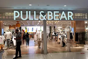 Pull&Bear Tunisia Mall image
