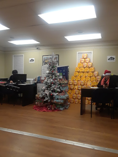 Used Car Dealer «Auto Point Used Cars», reviews and photos, 8312 Pulaski Hwy, Rosedale, MD 21237, USA