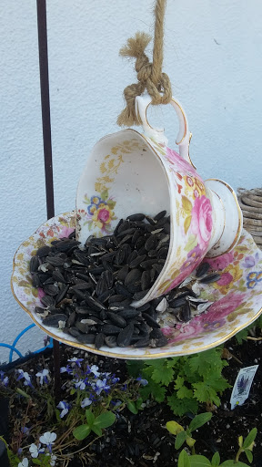 Book Store «Pipe & Thimble Bookstore», reviews and photos, 24830 Narbonne Ave, Lomita, CA 90717, USA