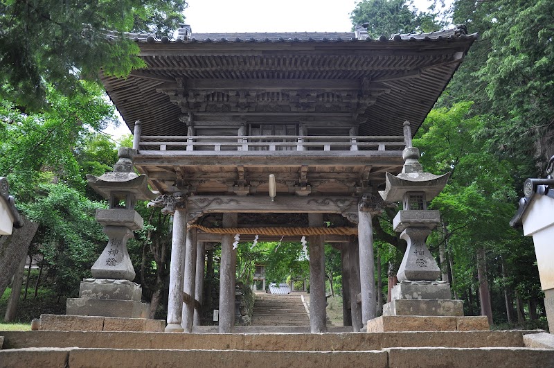 赤淵神社