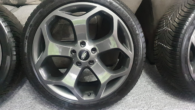 Comments and reviews of Delux Valeting & Alloy Wheel Refurbishment