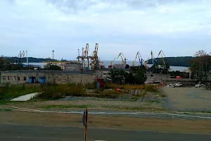 Ванинский морской торговый порт image