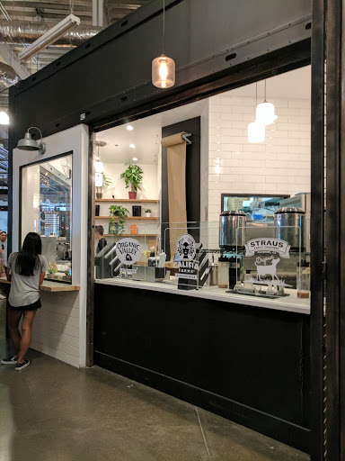 Shopping Mall «The District», reviews and photos, 2437 Park Ave, Tustin, CA 92782, USA