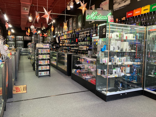 Tobacco Shop «Zig Zag Smoke Shop», reviews and photos, 6732 Hwy 6 # A, Houston, TX 77083, USA