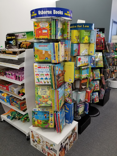 Shopping Mall «Orchard Mall Shopping Center», reviews and photos, 6337 Orchard Lake Rd, West Bloomfield Township, MI 48322, USA