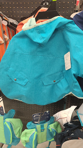 Pet Supply Store «Petco Animal Supplies», reviews and photos, 1616 Deerfield Rd, Highland Park, IL 60035, USA