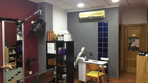 Contrast Perruquers en La Pobla de Vallbona, Valencia