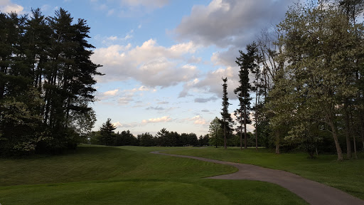 Golf Course «Hickory Woods Golf Course», reviews and photos, 1240 Hickory Woods Dr, Loveland, OH 45140, USA