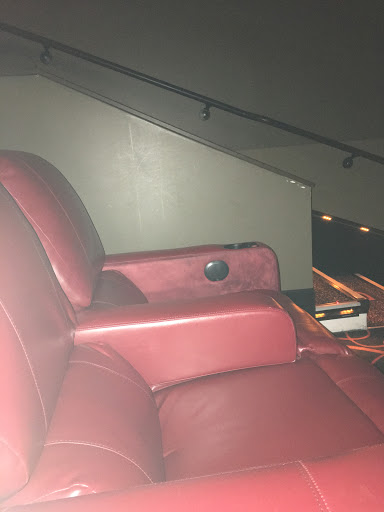 Movie Theater «AMC Southroads 20», reviews and photos, 4923 E 41st St, Tulsa, OK 74135, USA