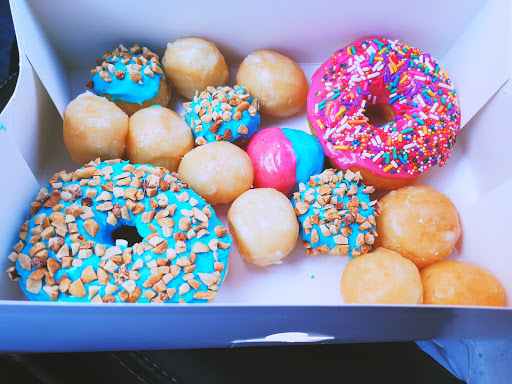 Donut Shop «Lancaster Donut», reviews and photos, 630 W Pleasant Run Rd # 148, Lancaster, TX 75146, USA