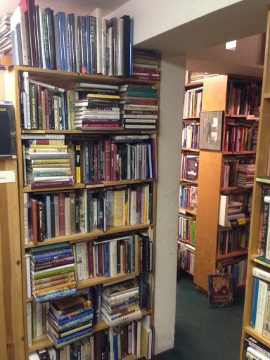 Book Store «Treehorn Books», reviews and photos, 625 4th St, Santa Rosa, CA 95404, USA