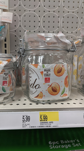 Shopping Mall «Addison Mall», reviews and photos, 2970 W Addison St, Chicago, IL 60618, USA