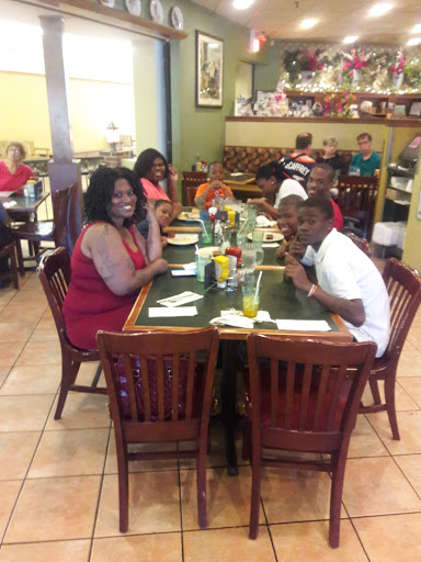 Shopping Mall «Valley Creek Mall», reviews and photos, 1750 Weir Dr, St Paul, MN 55125, USA