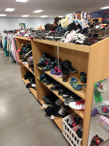 Thrift Store «Goodwill Thrift Store & Job Training Center», reviews and photos, 697 Emory Valley Rd, Oak Ridge, TN 37830, USA