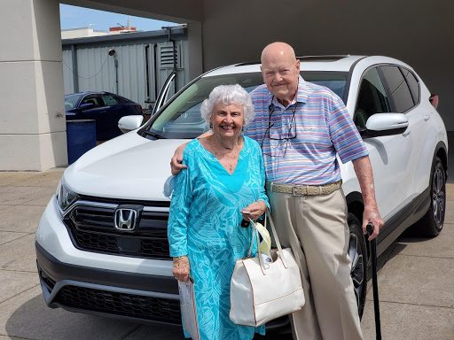 Honda Dealer «Flow Honda in Winston Salem», reviews and photos, 2600 Peters Creek Pkwy, Winston-Salem, NC 27127, USA