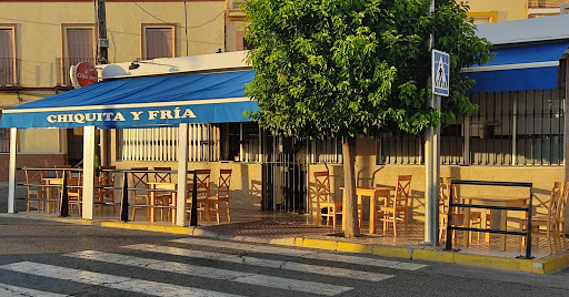 Chiquita y Fría en Gines