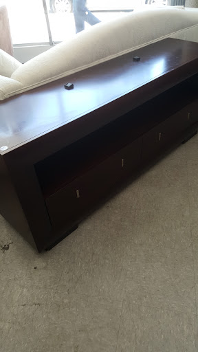 Thrift Store «Council Thrift Shops», reviews and photos, 14526 Victory Blvd, Van Nuys, CA 91411, USA