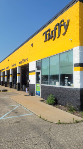 Auto Repair Shop «Tuffy Tire & Auto Service Center», reviews and photos, 90 S Waverly Rd, Holland, MI 49423, USA