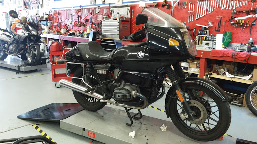 Motorcycle Repair Shop «Favre Motorcycles & Lui Inc.», reviews and photos, 7060 103rd St #201, Jacksonville, FL 32210, USA