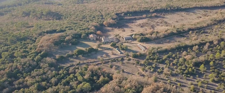 Vidéos Chambre d'hôtes Domaine de la Blaque - B&B 83670 Varages