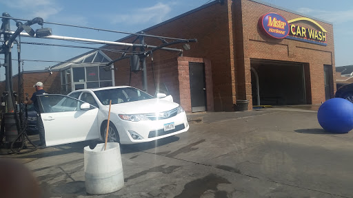 Mister Car Wash en Cedar Rapids