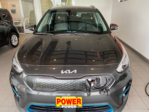 Kia Dealer «Power Kia», reviews and photos, 3705 Market St NE, Salem, OR 97301, USA