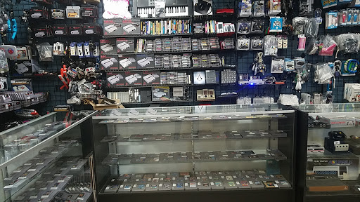 Video Game Store «Fallout Games», reviews and photos, 1807 E Southern Ave, Tempe, AZ 85282, USA