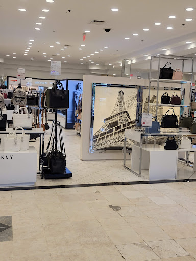 Shopping Mall «Burlington Mall», reviews and photos, 75 Middlesex Turnpike, Burlington, MA 01803, USA