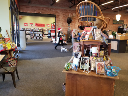 Home Goods Store «Bookmans Entertainment Exchange», reviews and photos, 3330 E Speedway Blvd, Tucson, AZ 85716, USA
