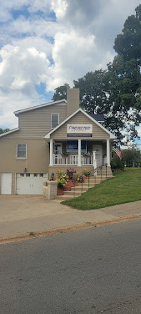 Protected Insurance - Photo 3 - Car repair in Clarksville, TN, Clarksville