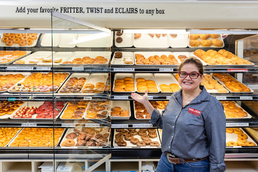 Donut Shop «Dough In The Box», reviews and photos, 3184 Austell Rd SW, Marietta, GA 30008, USA