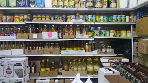 Indian Grocery Store «INDIA MARKET & SUPER EYEBROW THREADING», reviews and photos, 5203 Elkhorn Blvd, Sacramento, CA 95842, USA