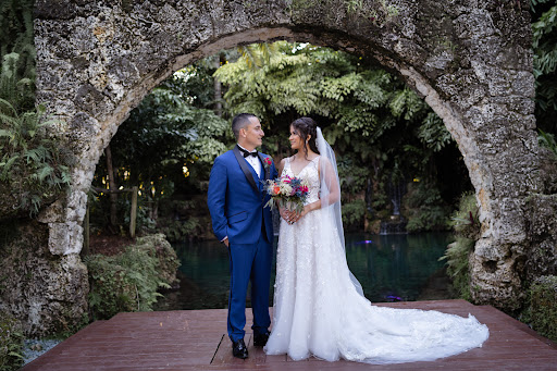 Bridal Shop «Merlili Bridal Boutique», reviews and photos, 356 Miracle Mile, Coral Gables, FL 33134, USA