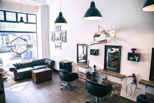 Hairdressers for curly hair Berlin