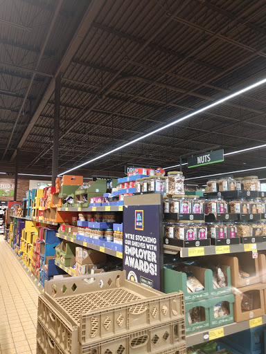 Supermarket «ALDI», reviews and photos, 1248 S Broad St, Wallingford, CT 06492, USA