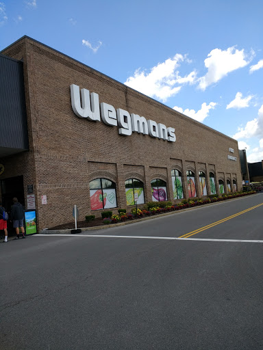 Supermarket «Wegmans», reviews and photos, 6789 E Genesee St, Fayetteville, NY 13066, USA