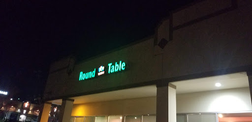 Pizza Restaurant «Round Table Pizza», reviews and photos, 3276 NW Plaza Rd, Silverdale, WA 98383, USA