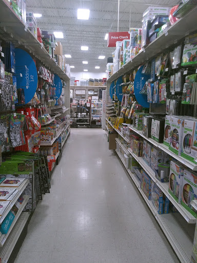 Craft Store «Michaels», reviews and photos, 6140 20th St, Vero Beach, FL 32966, USA