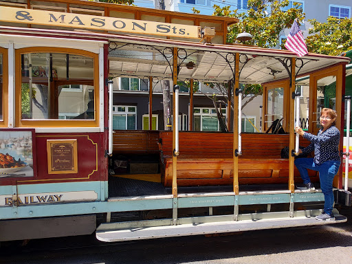 Clothing Store «Ross Dress for Less», reviews and photos, 2550 Taylor St, San Francisco, CA 94133, USA