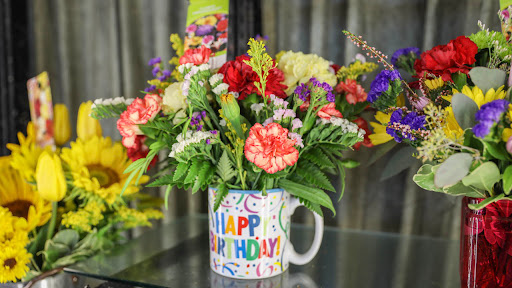 Florist «Forever Yours Flowers & Gifts», reviews and photos, 10934 Combie Rd #116, Auburn, CA 95602, USA