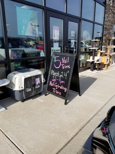 Pet Store «Pet Valu», reviews and photos, 1570 Egypt Rd, Phoenixville, PA 19460, USA