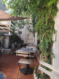 Atmosphère du Restaurant français Restaurant le Patio à Cassis - n°15